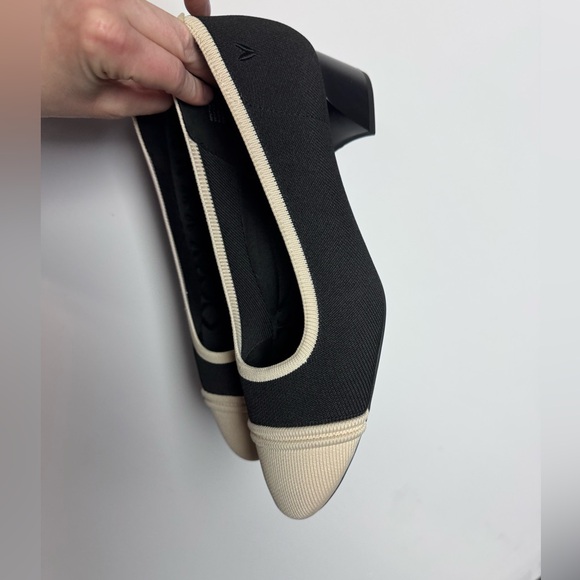 Vivaia Almond-Toe Stress Free Chunky Heels (Julie Arch Pro) - Picture 5 of 12